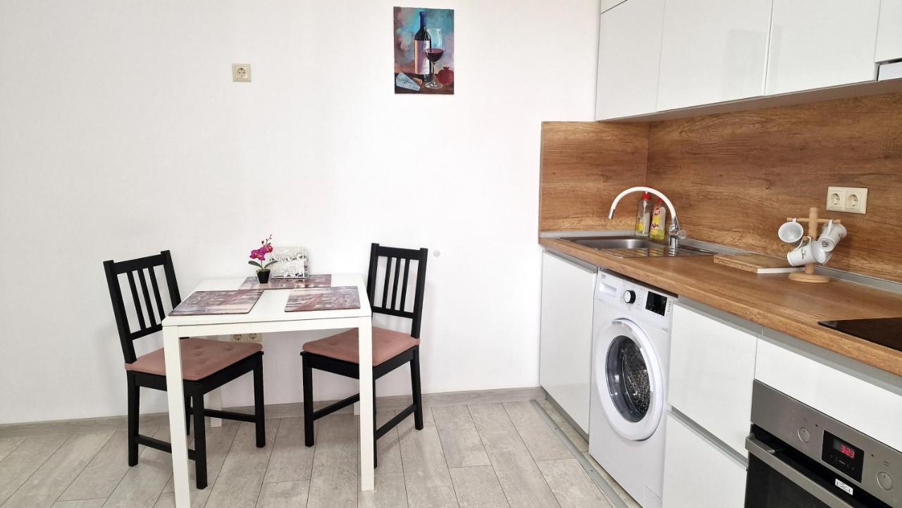 Lola Seaview Guest House. Уютный Домик В Варне Varna Exteriér fotografie